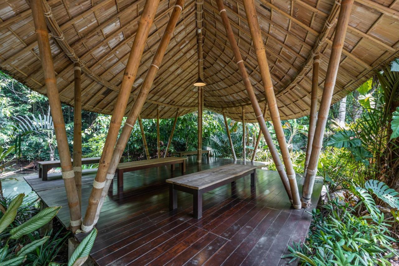Resort Blu Monkey Pooltara & Pet Friendly Krabi town