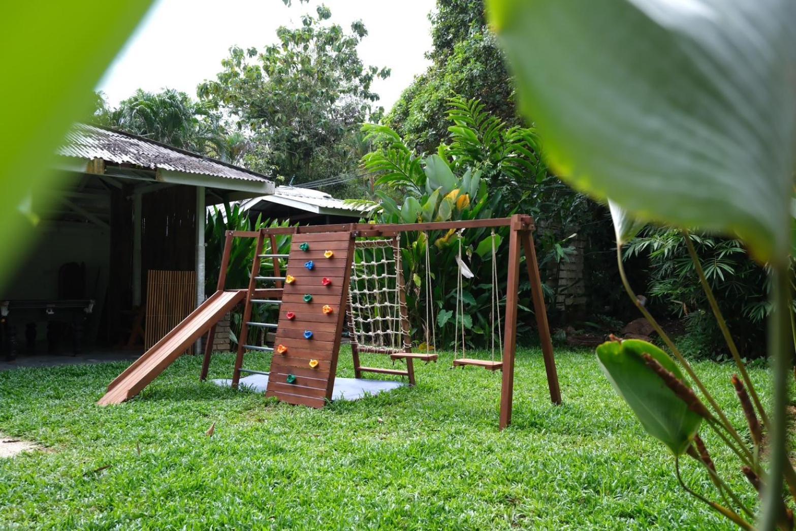 Resort Blu Monkey Pooltara & Pet Friendly Krabi town
